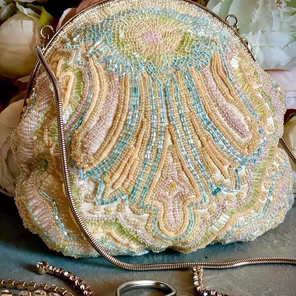 💗 Gorgeous vintage kiss lock purse by Walborg,coquette